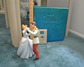 PLL #186 Disney Figurine Cinderella " So this is Love"