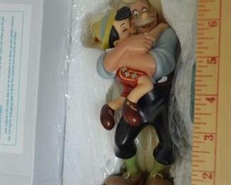 PLL 203 Disney Figurine "A Father's Joy" Pinocchio