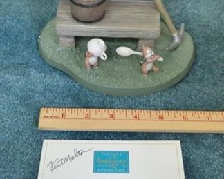 PLL 207 Disney Figurine "Dwarf's Cottage Bench"