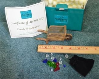 PLL 213 Disney Figurine "Dwarf's Wheelbarrow" Snow White and the Seven Dwarfs