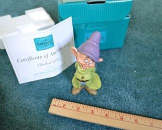 PLL 227 Disney Figurine "Gleeful Grin" Dopey