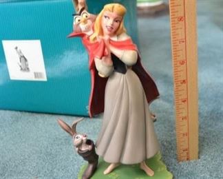 PLL 232 Disney Figurine "Once upon a dream" Briar Rose - Sleeping Beauty