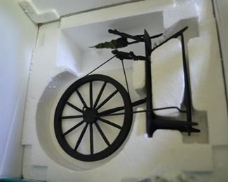 PLL 244 Disney Figurine "Spinning an Evil Spell" Sleeping Beauty