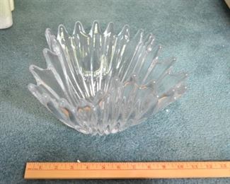 PLL 263 Glass bowl @ $20