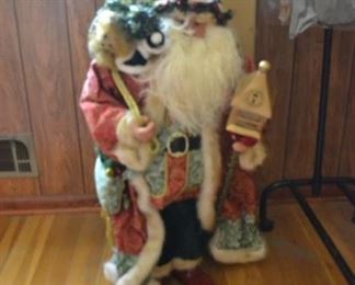 PLL 282 36" Thomas Kinkade Lamplight Santa $30