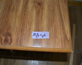 PLL 290 End Table $40