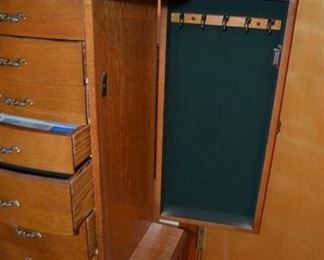 PLL 300 Jewelry Armoire $45