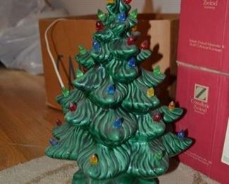 PLL 306 Ceramic Christmas Tree $20