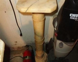PLL 331 Marble Pedestal Bird Bath $150
