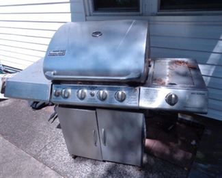 PLL 419 @ $150 Charmglow Grill