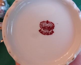 PLL 433 Tea Set (Larger) @ $175 Bavaria Salvream