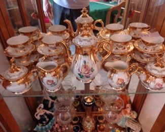 PLL 433 Tea Set (Larger) @ $175 Bavaria Salvream