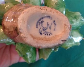 PLL 442 Capodimonte Flowers @ $25