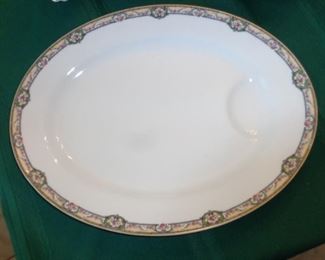 PLL 467 Haviland Limoges Platter @ $25
