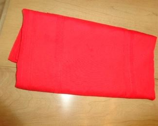 PLL 548 Tablecloth $5