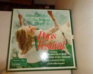 PLL 590 Record Albums $2 To $5 Each