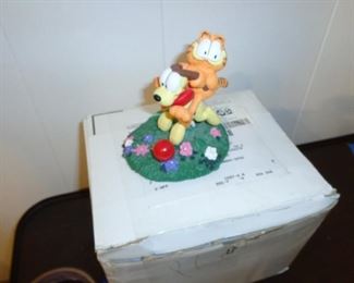 PLL 603 The Danbury Mint Jim Davis Garfield Figurines @ $10 Each