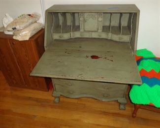 PLL 623 Slant Top Secretary Desk Green $100