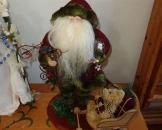 PLL 630 Santa with Sled & Teddy $15
