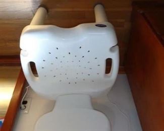 PLL 633 Shower Seat $10
