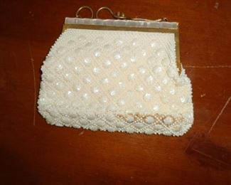 PLL 644 Vintage Purse $10