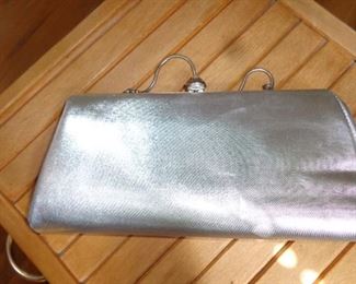 PLL 705 Vintage Purse $5