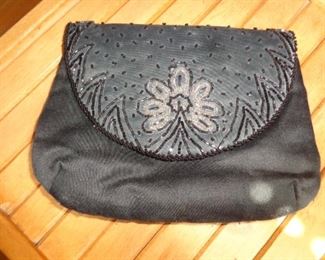 PLL 706 Vintage Purse $5