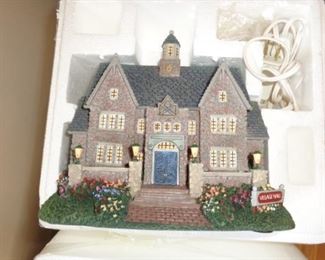 PLL 732 Hawthorne Village "Village Hall" @ $10