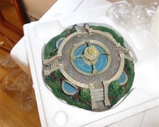 PLL 783 Hawthorne Village "Lamplight Fountain" @ $10