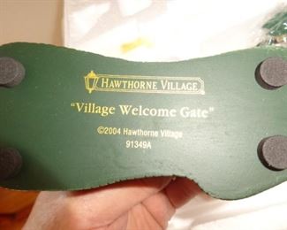 PLL 784 Hawthorne Village "Village Welcome Gate @ $10