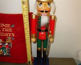 PLL 796 Nutcracker @ $15