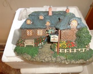 PLL 800 Thomas Kinkade Hawthorne Village "Old Porterfield Bed & Breakfast" @ $10