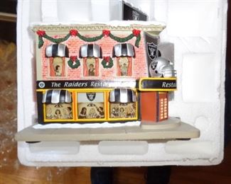 PLL 804 Thomas Kinkade Hawthorne Village "The Raiders Restaurant" @ $10