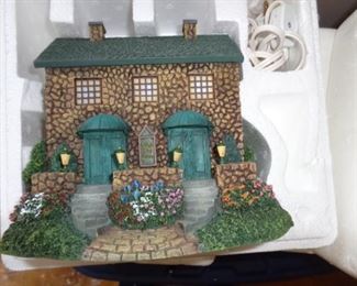 PLL 809 Thomas Kinkade Hawthorne Village "Lamplight Playhouse" @ $10