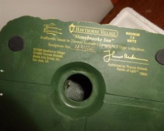 PLL 825 Thomas Kinkade Hawthorne Village "Stonebrooke Inn" @ $10