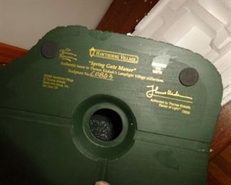 PLL 828 Thomas Kinkade Hawthorne Village "Spring Gate Manor" @ $10