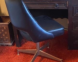 Daystrom Desk Chair $100  **CALL (847) 630-1009 TO PURCHASE**