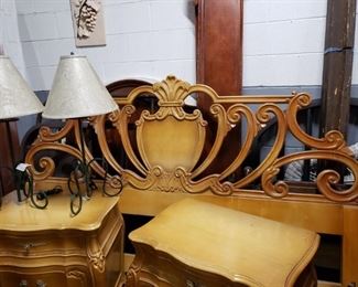 MCM Mid Century Union 6pc caramel colored bedroom set 