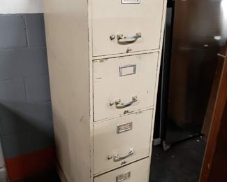 Vintage Steelmaster 4 drawer legal file cabinet 