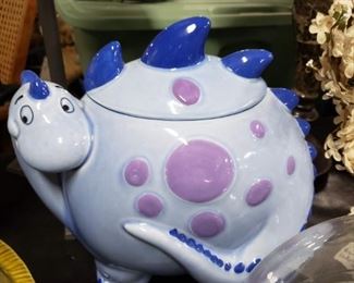 Ceramic dinosaur cookie jar 