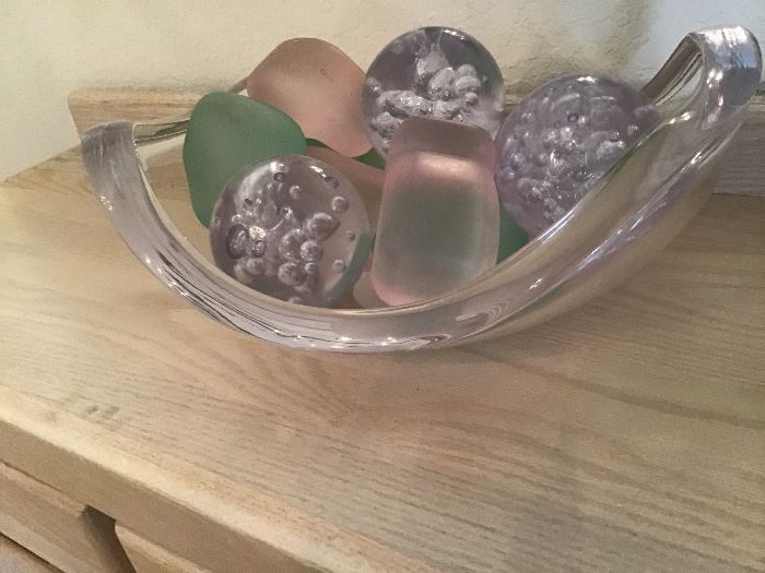 lucite bowl with various colored lucite balls