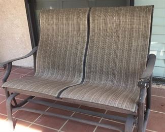 settee   $45