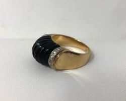 14K Yellow Gold Onyx & Diamond Ring
