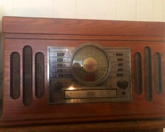 old timey radio