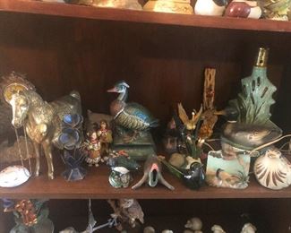 MORE DUCKS! But also some cool stuff. I like that lamp base back there.