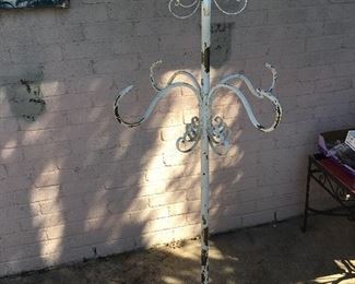 Iron hanging plant stand