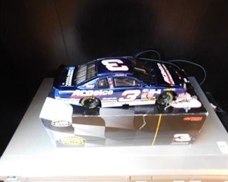 Dale Earnhardt ACDelco 1:24 scale diecast car  