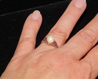 Sterling ring with Pearl 