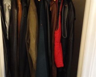 Lots of men's clothes (XL and XXL sizes)