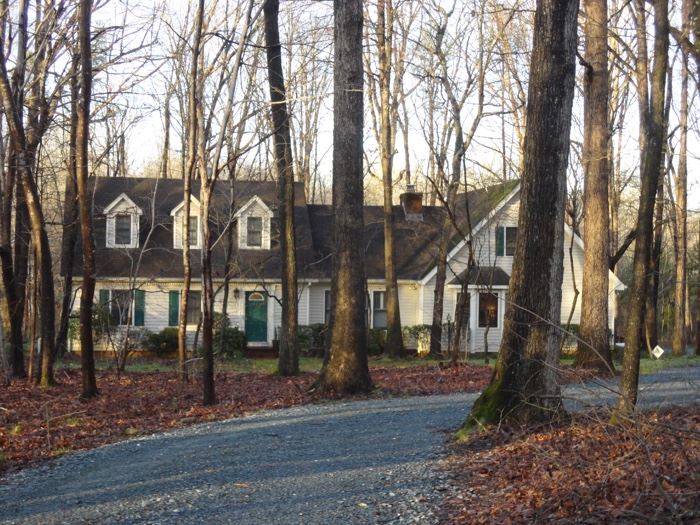 Driveway for loading only/there is a circle at the house/be careful when turning around for the trees